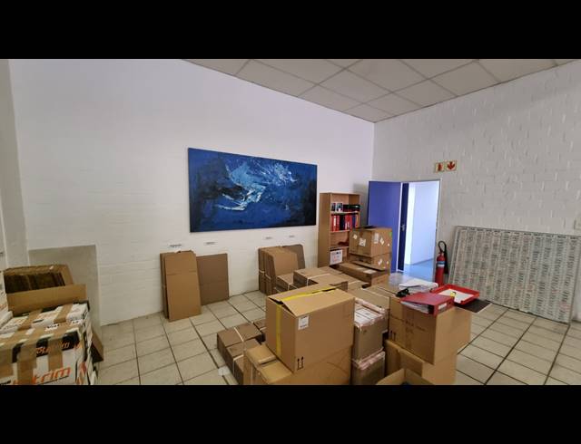 200M² WAREHOUSE TO LET IN OBSERVATORY
